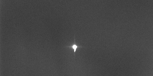The image comes from a single, 0.5-second exposure, remotely taken with the "Elena" (PlaneWave 17″+Paramount ME+SBIG STL-6303E) robotic unit available at Virtual Telescope. The telescope tracked the exceptionally fast (0.3 deg/second) apparent motion of the object.