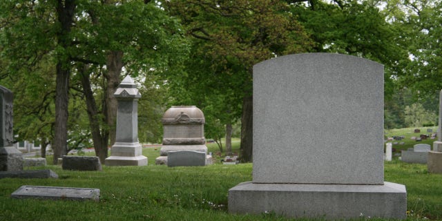 Kay Andrews, from Logan, Utah, decided to put her signature fudge recipe on the back of her headstone before she died in 2019. (iStock)