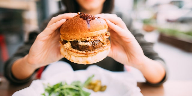 Three days before entering the laboratory, the participants in a new study followed identical diets and meal schedules at home.