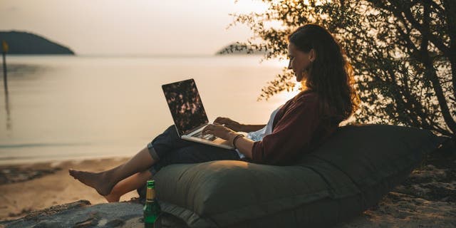 More remote workers are choosing to bring their work with them when they travel. 