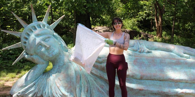 Stefani Shamrowicz’s trashy spring break involves cleaning up this country, one stop at a time.