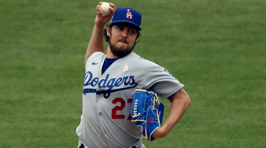 trevor bauer glove dodgers