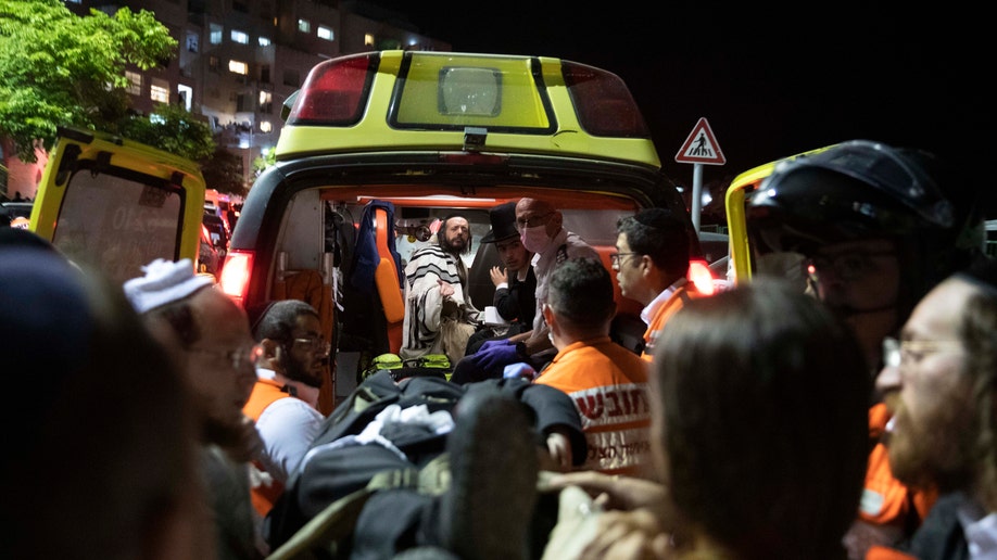 Israeli Paramedics: 2 Dead In Synagogue Bleacher Collapse | Fox News