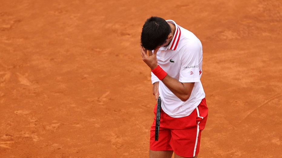 Novak Djokovic lashes out at Italian Open chair umpire during match