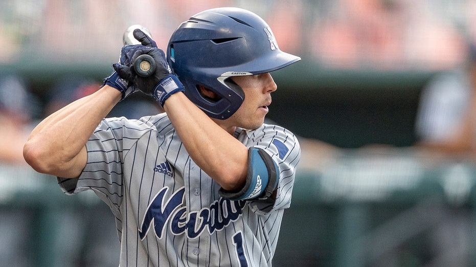 Nevada’s Bosetti homers in NCAA-record 9th straight game