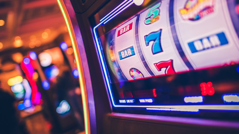 Wisconsin casino shooting: 3 killed, including gunman, after targeted attack | Fox News