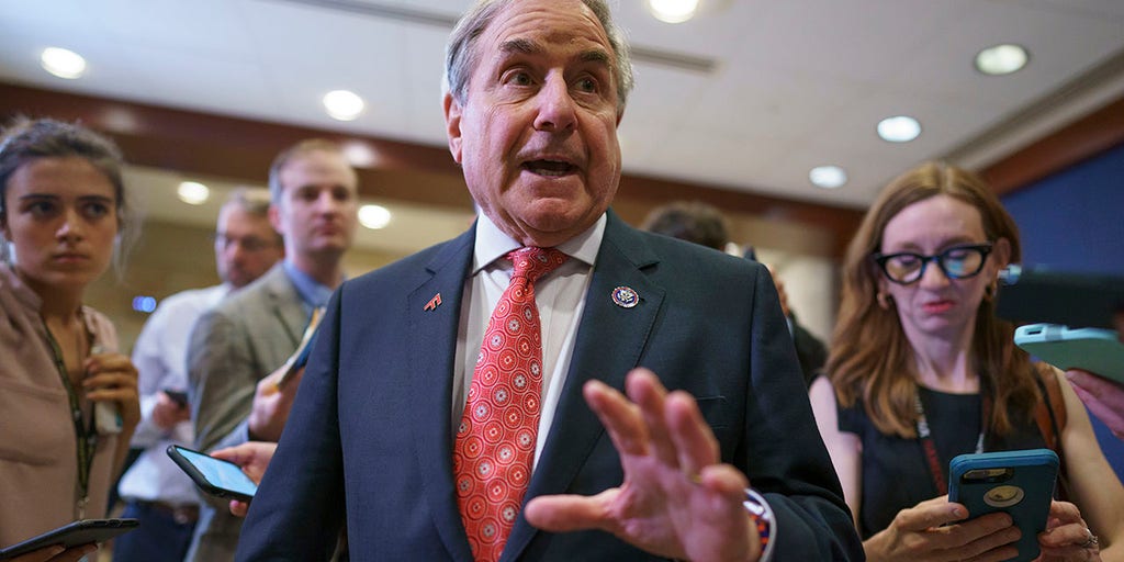 Kentucky Democrat Rep. John Yarmuth to retire from Congress in 2023 - Vimarsana News