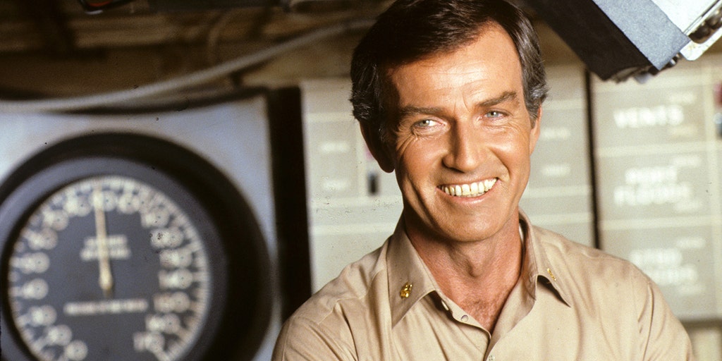 Robert Hogan, known for 'The Wire' and 'Peyton Place,' dead at 87 - Vimarsana News