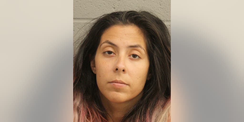 Texas woman accused of hiding boy's body for weeks transferred to Harris County Jail, given $500,000 bond - Vimarsana News