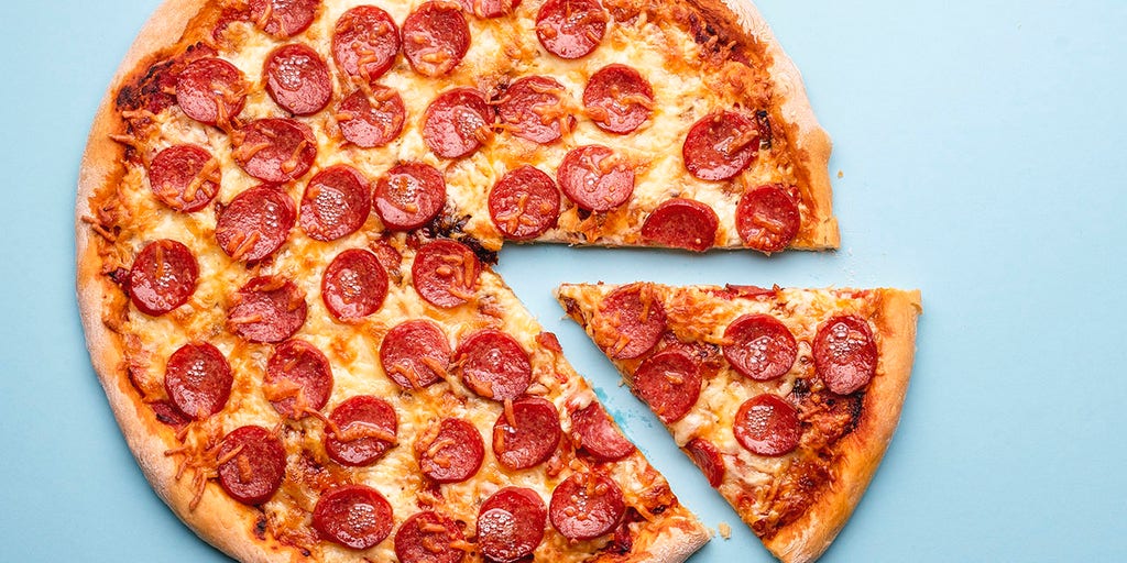 Fast facts about pizza in honor of National Pizza Day - Vimarsana News