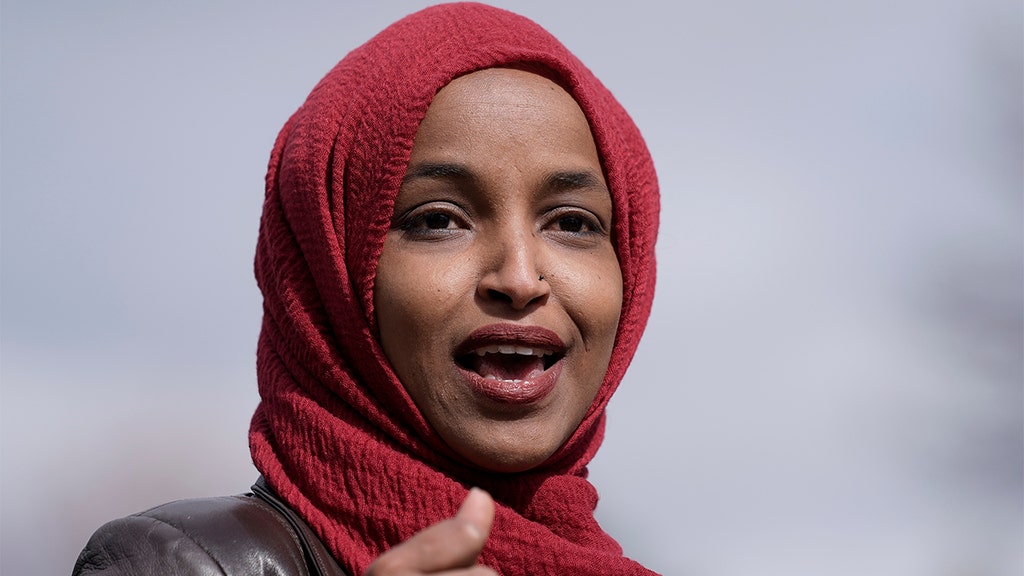 'Squad' firebrand Omar tries to backtrack after attack on Jewish House Democrats