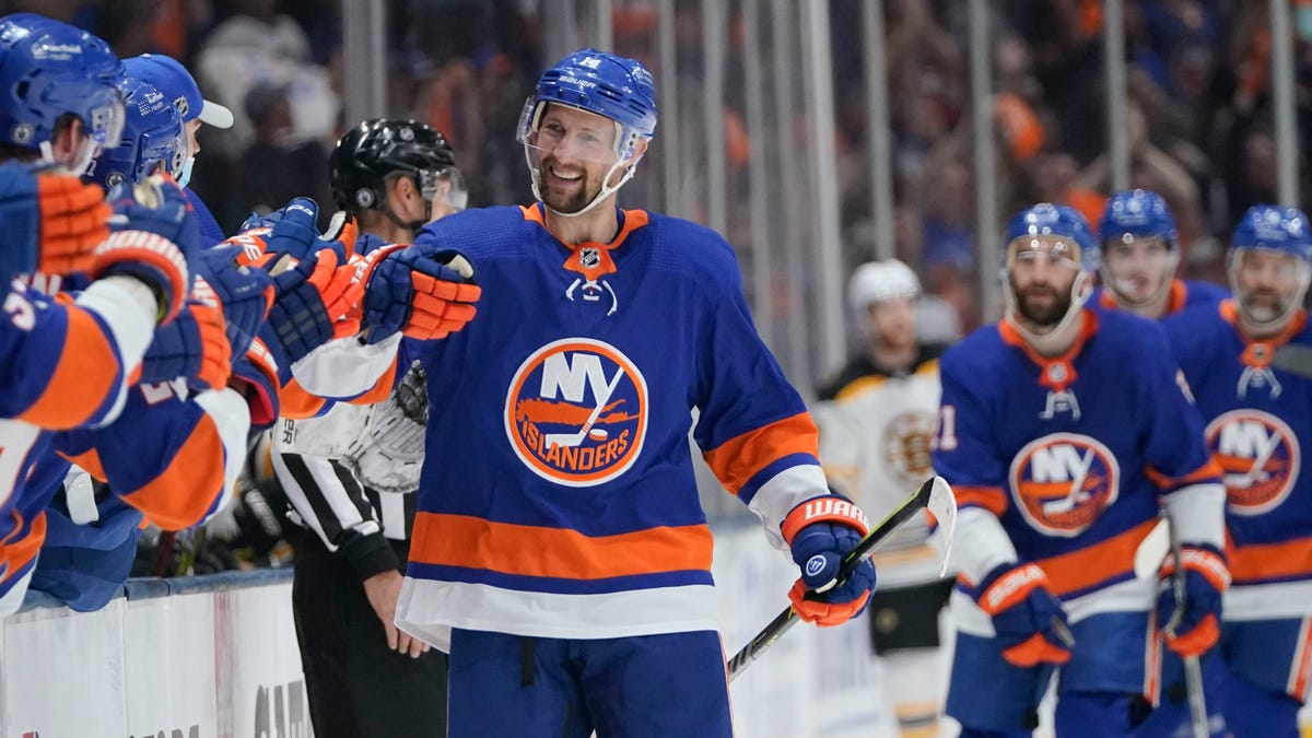 Islanders Beat Bruins 6 2 In Game 6 Reach Stanley Cup Semis Fox News Islanders Beat Bruins 6 2 In Game 6 Reach Stanley Cup Semis Fox News