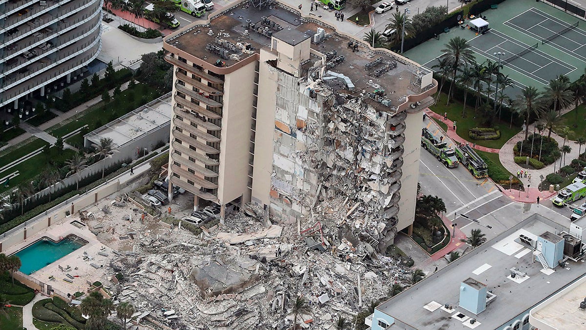 Pool deck likely cause of Surfside condo collapse: investigators | Fox News