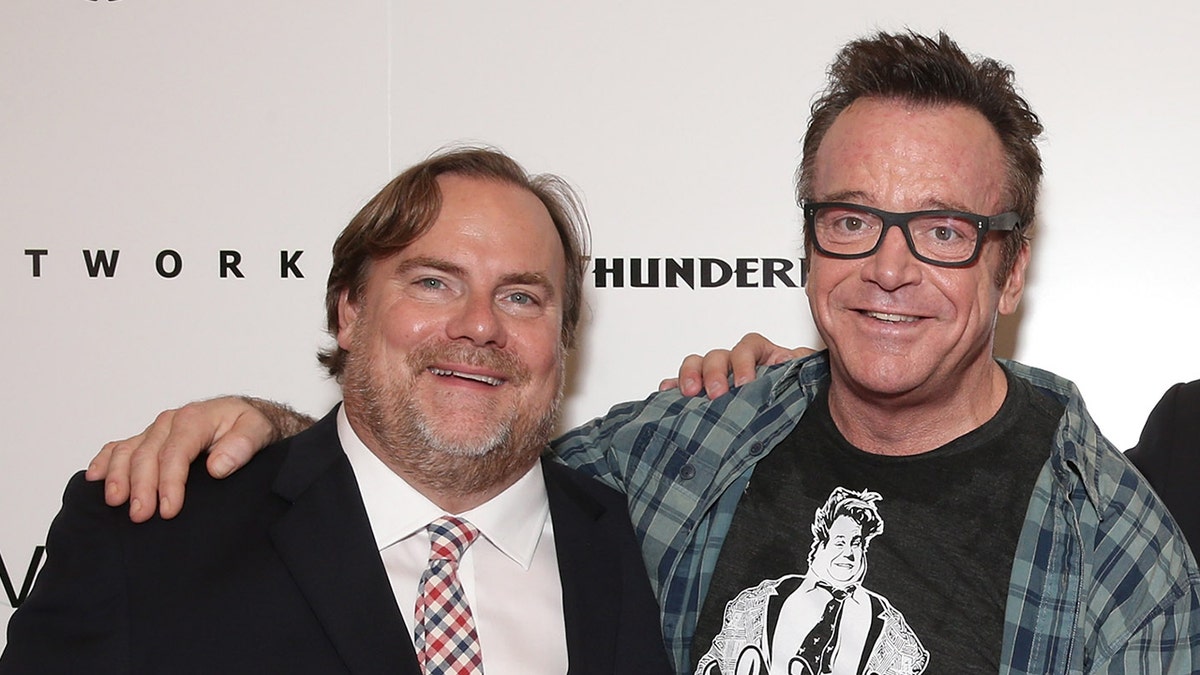 Kevin Farley with Tom Arnold.