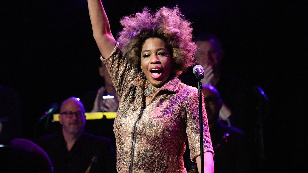 Macy Gray performs on stage