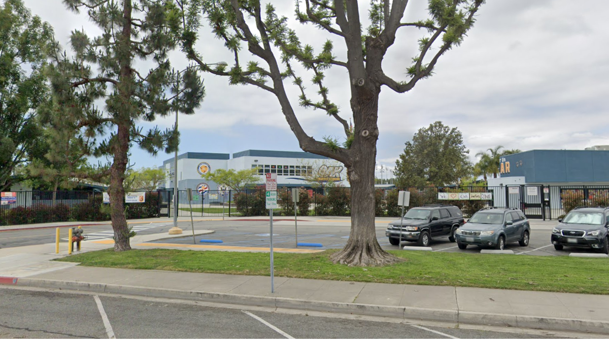 Oak Middle School (Credit: Google Maps)