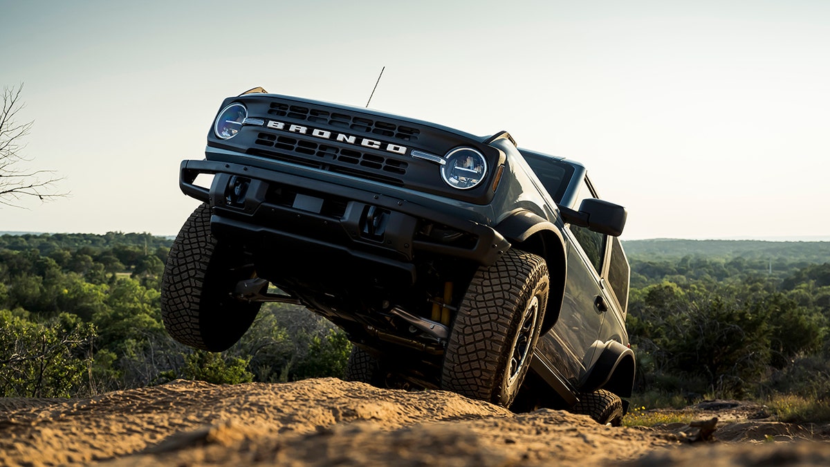 An independent front suspension helps the Bronco stand apart from the Wrangler.