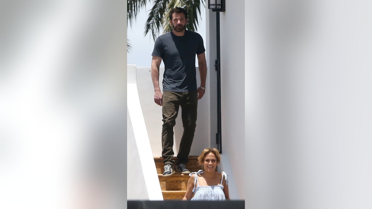 Jennifer Lopez and Ben Affleck enjoyed a makeout session and PDA-filled dinner in Los Angeles. The two are pictured here in Miami.