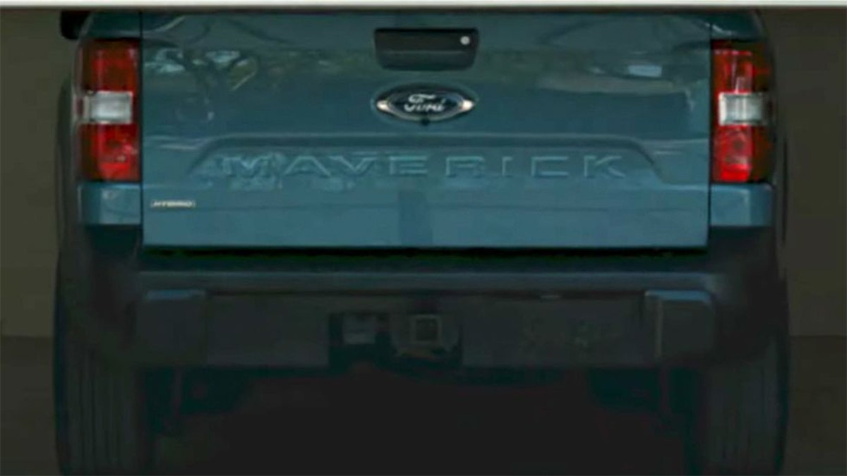 The Ford Maverick compact pickup has been revealed to be a hybrid