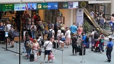 TSA chief says ‘under 1,000’ illegal immigrants have been allowed to board planes with warrants as ID