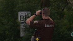 Wisconsin bank robbery prompts manhunt, massive police response