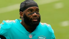 Cornerback Xavien Howard, Dolphins agree to restructured contract after trade demand