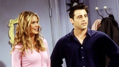 Elle Macpherson calls 'Friends' guest role 'one of the best experiences of my career'