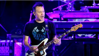 Blink 182's Mark Hoppus gives fans an update on his cancer treatment