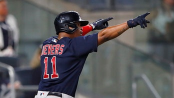 Yankees fan goes viral for argument with children in Red Sox gear