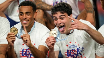 US soccer player injured by projectile during celebration in 3-2 victory over Mexico