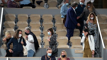 French Open fans unhappy as COVID curfew imposed at 11 p.m.