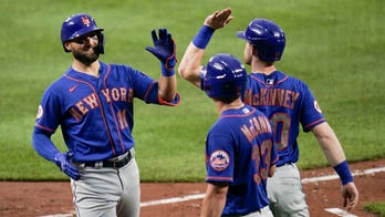 Pillar, McKinney each homer twice as Mets rout Orioles 14-1
