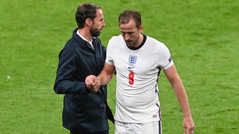 Southgate not replacing misfiring Kane in England attack