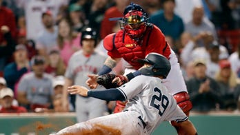 Red Sox hold on for 4th straight win over Yankees, 5-3