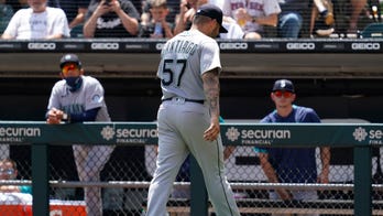 LHP Santiago ejected, glove confiscated during Mariners' win