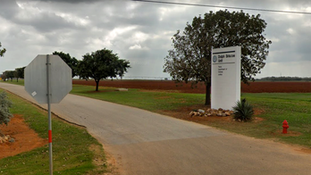 Texas clears out state prison to make room for criminal illegal immigrants