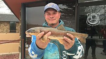 Wyoming fisherman breaks 23-year-old record