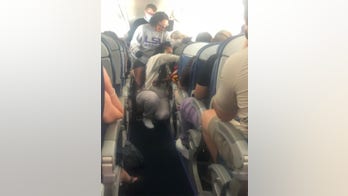 Med students rescue passenger mid-flight during medical emergency