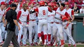 NC St, Texas, Tennessee, Arizona lock up CWS bids; Hogs out