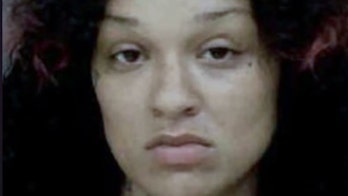 North Carolina girl, 13, forced by mother to bury 4-year-old sister: warrant