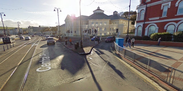 The Douglas roundabout replaces a triangular intersection.