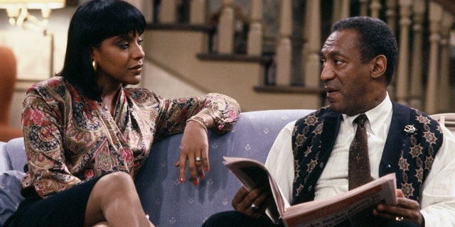 Phylicia Rashad and Bill Cosby on "The Cosby Show"