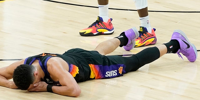 devin booker nose devin booker nose
