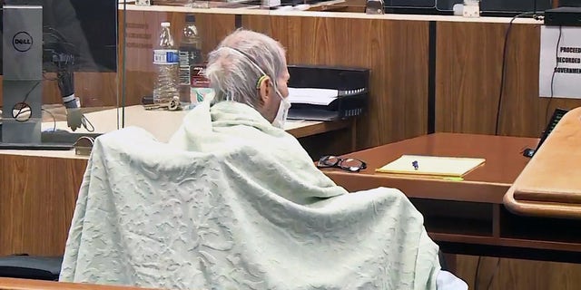Robert Durst seen wrapped in a blanket during the trial on June 14, 2021 (Fox News pool)