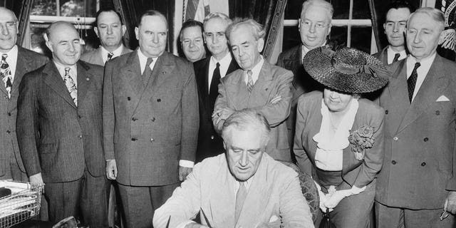 FDR signs G.I. Bill of Rights