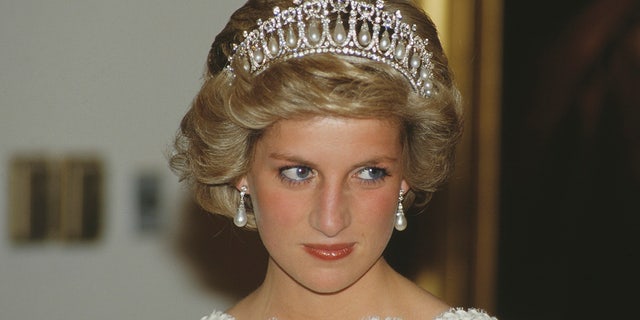 Diana, Princess of Wales (1961 - 1997) will have a new statue installed at Kensington Palace. 