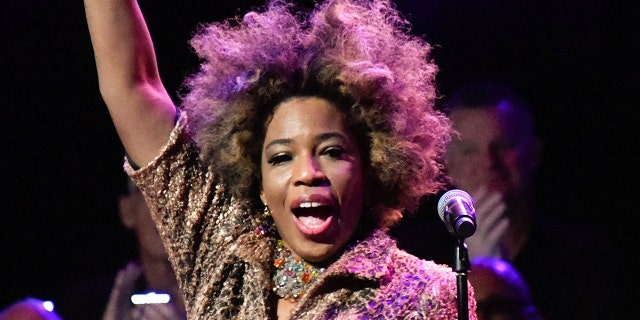 Macy Gray se presenta en Nueva York en 2020.  El 12 de marzo.  (Imágenes falsas)