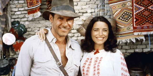 Karen Allen Harrison Ford