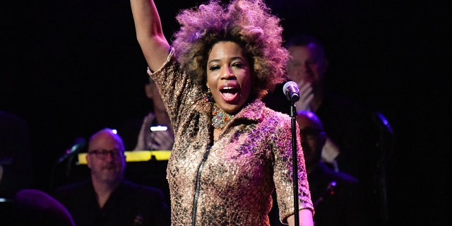 NEW YORK, NEW YORK - MARCH 12: Macy Gray performs on stage during the Fourth Annual LOVE ROCKS NYC benefit concert for God's Love We Deliver at Beacon Theatre on March 12, 2020 in New York City. (Photo by Astrida Valigorsky/Getty Images)