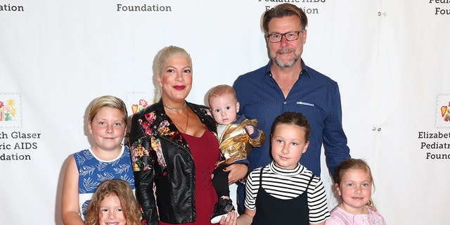 Tori Spelling and Dean McDermott share five children: Liam Aaron, 14, Stella Doreen, 13, Hattie Margaret, 9 Finn Davey, 8, and Beau Dean, 4. (Photo by Joe Scarnici/Getty Images for Elizabeth Glaser Pediatric AIDS Foundation)